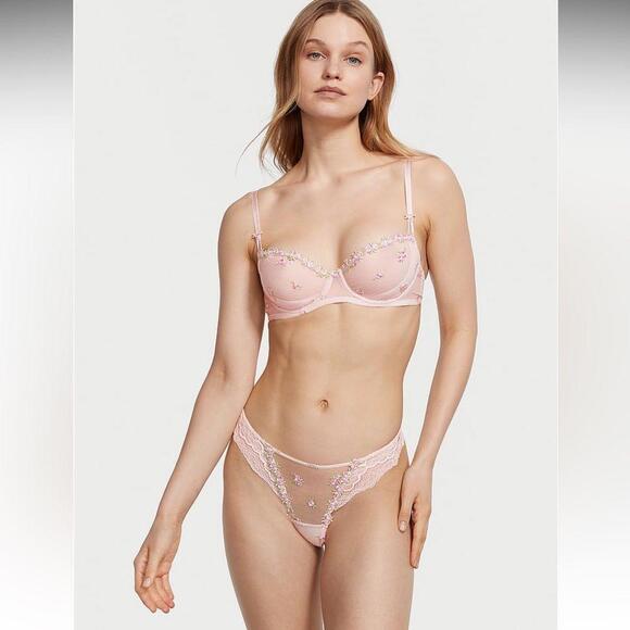 Victoria secret Rosebud Embroidery Thong - Picture 1 of 7